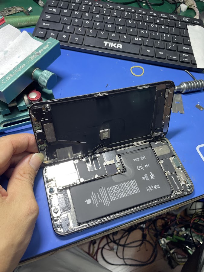 TP Mobile Laptop - Sửa điện thoại - Laptop