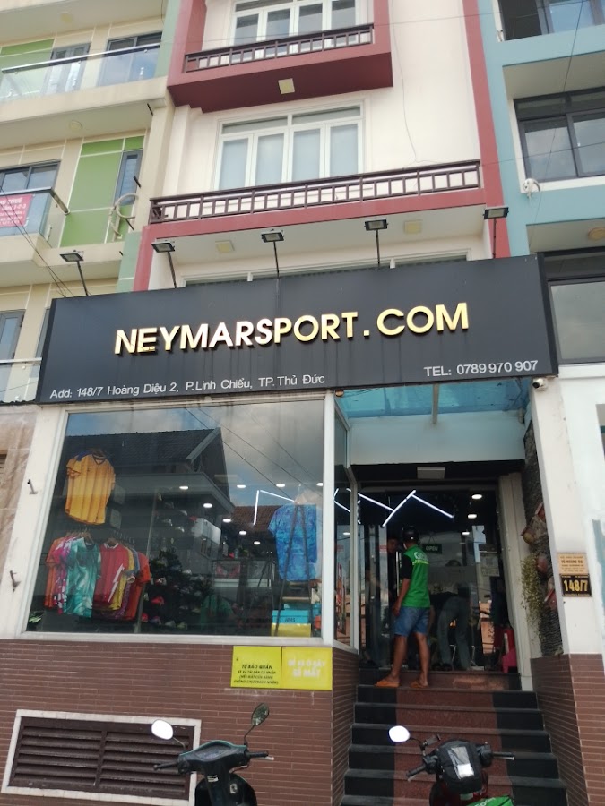 Neymar Sport Thủ Đức - Giày đá banh chính hãng