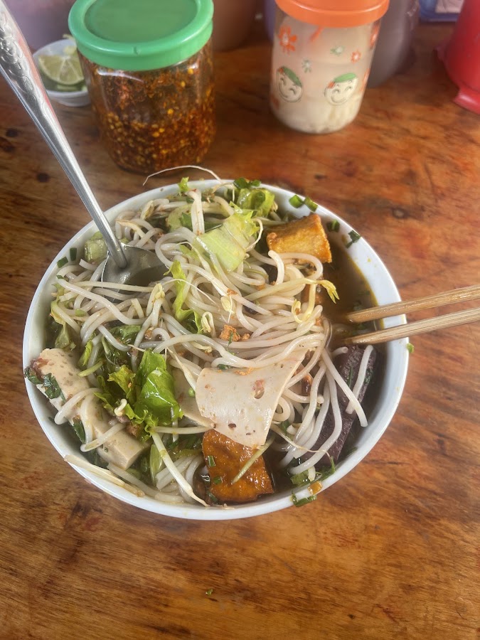Quán Phở Quốc Tuấn Phở - Bún Bò - Bún Riêu
