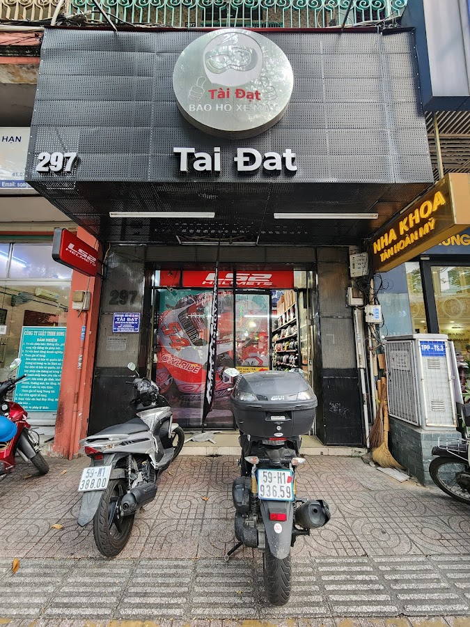 Tài Đạt: Bán đồ phượt, mũ fullface LS2, KYT, Yohe, Zeus, Bulldog chính hãng
