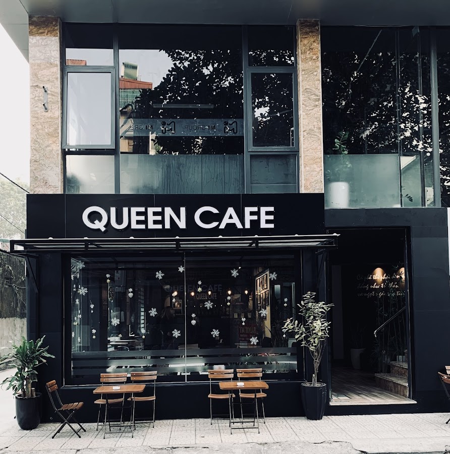 QUEEN CAFE