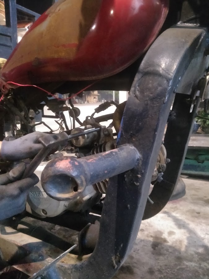 Nhôm kính vương mạnh Hùng