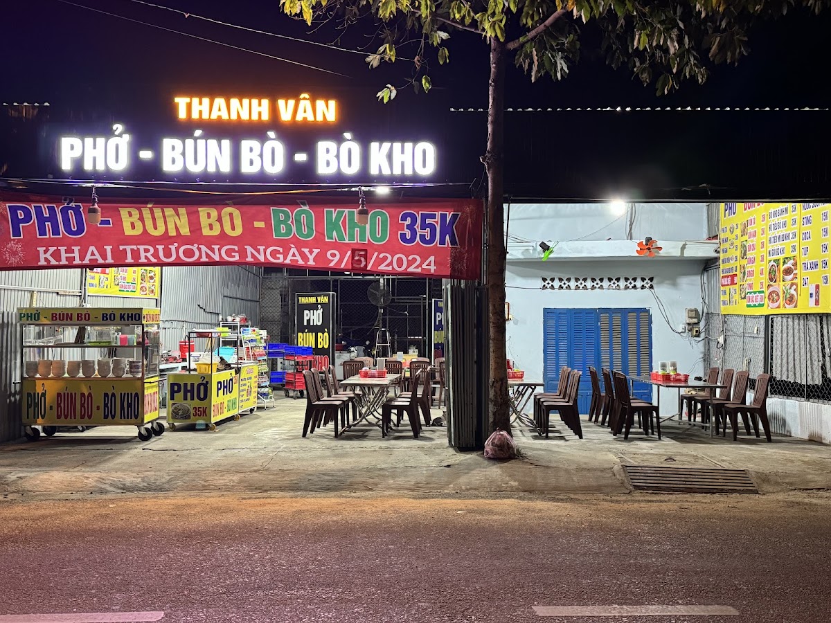 Hủ tíu bò kho - Bún bò