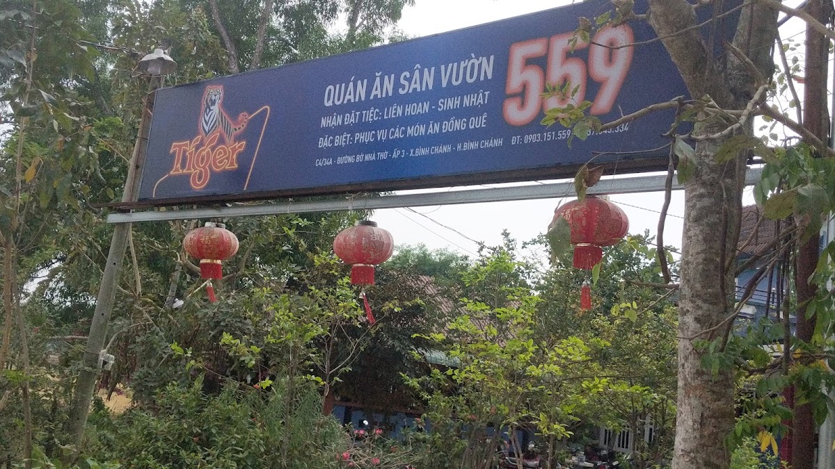 Quán Ăn Sân Vườn 559