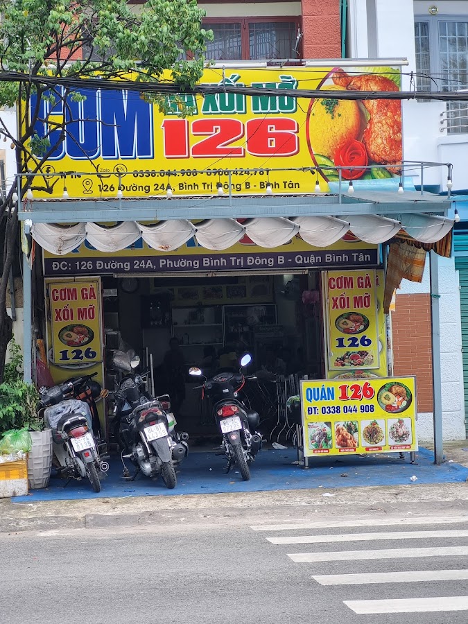 Cơm gà xối mỡ 126 đường 24A quận bình tân