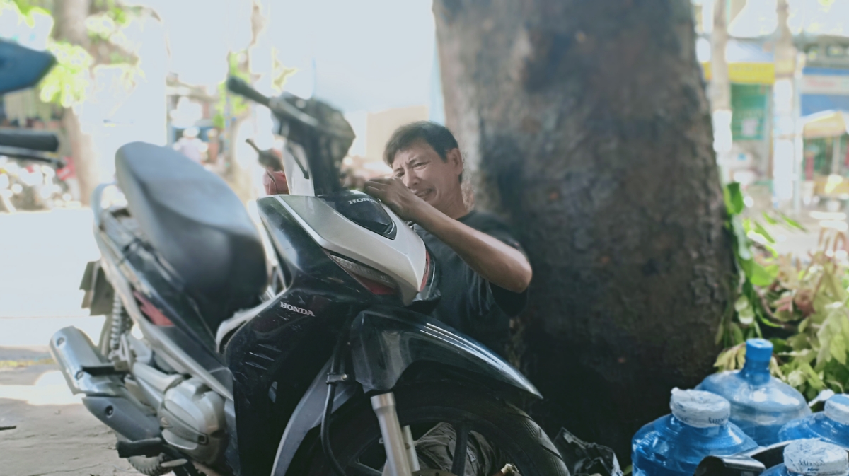 Tiệm sửa chữa xe máy Hồng Anh