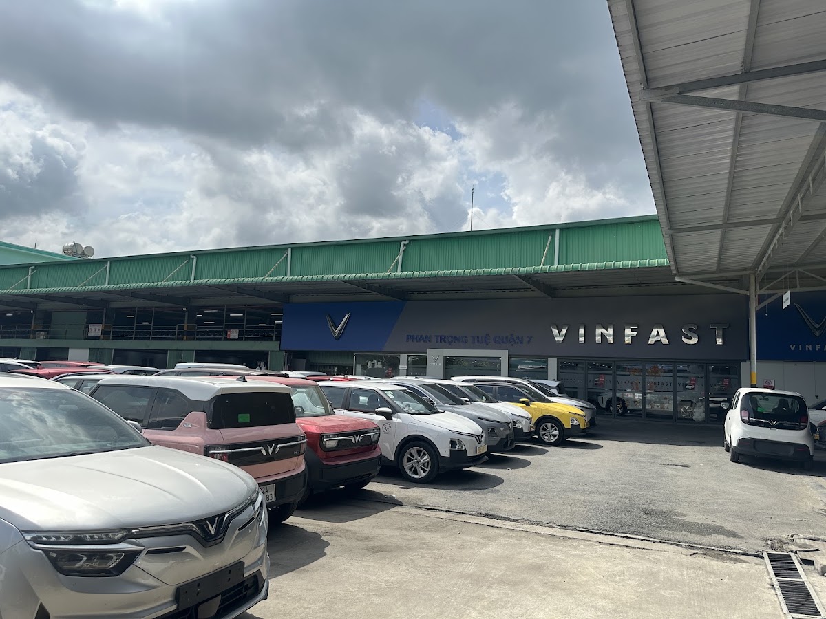 Showroom Ô Tô VinFast PTT Tân Thuận