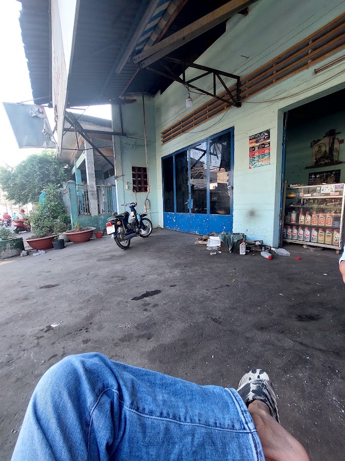 Sửa xe Cường