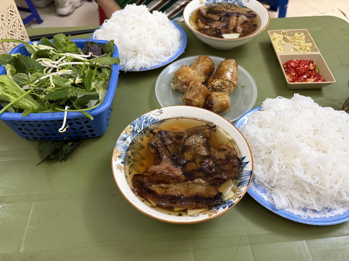 Bún Chả 64