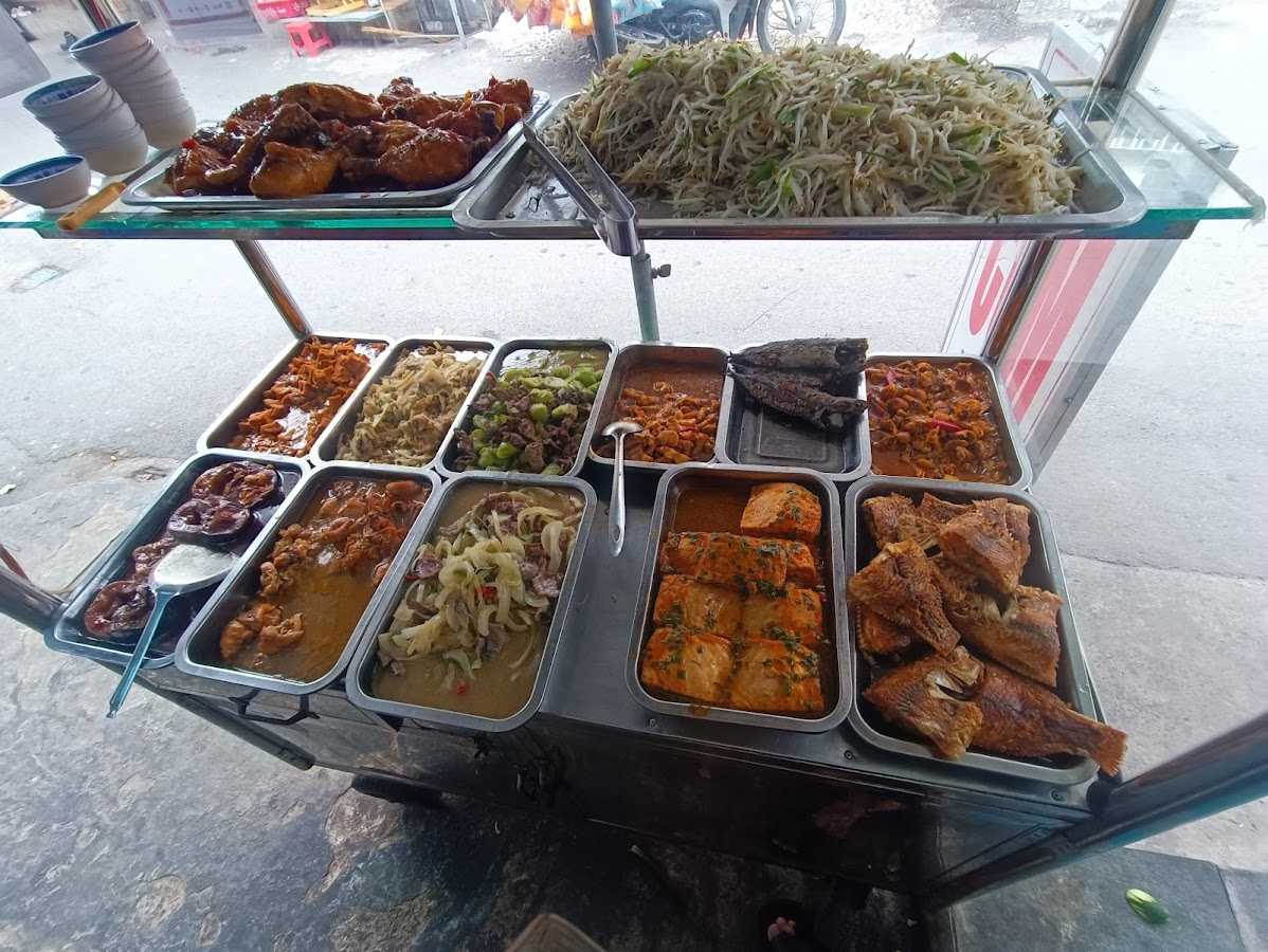 Cơm Bình Dân 109