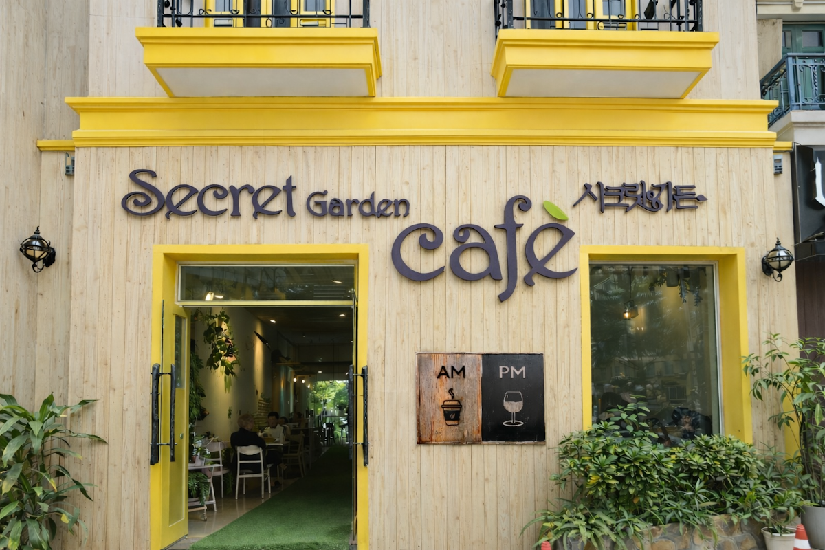 Secret Garden Cafe