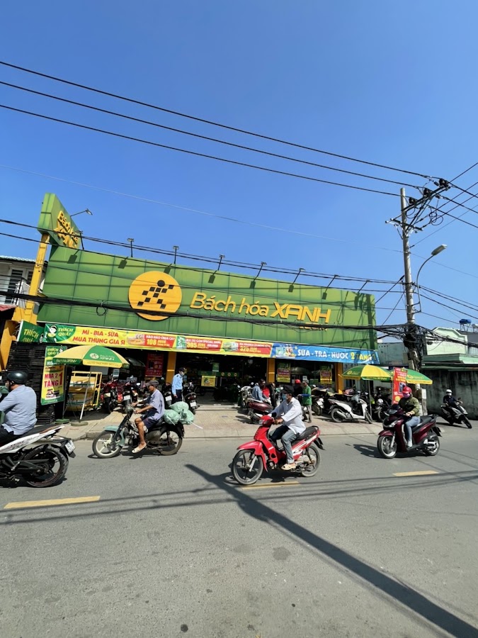 Siêu thị Bách hóa XANH Lê Văn Lương
