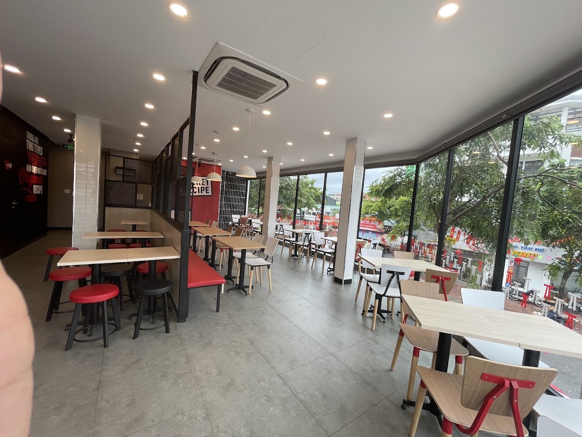 KFC Đường Bà Triệu
