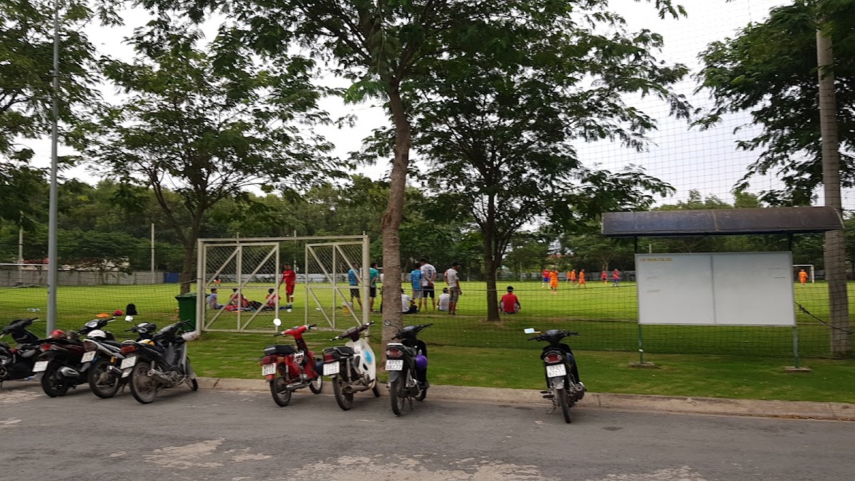 Sân Bóng 11 Người Vsip 1