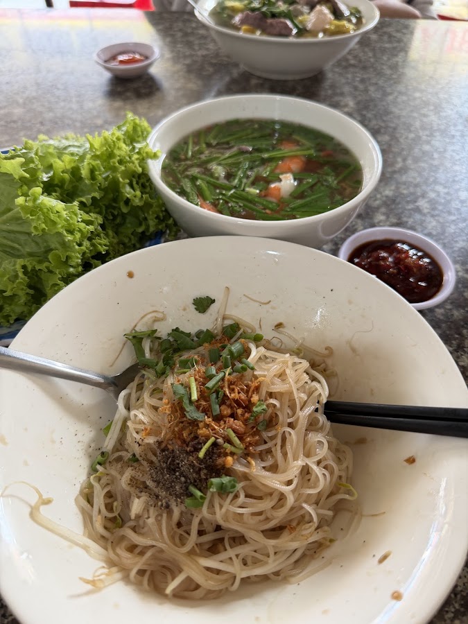Hủ Tiếu Mì Vạn Phát