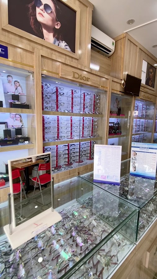 Cửa Hàng Kính Mắt Thanh Thảo
