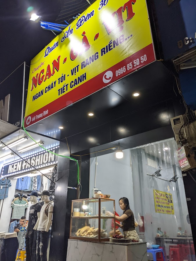 Quán ăn đêm Gần Đây