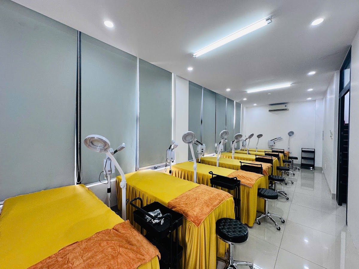 Trường Bách Khoa Toàn Cầu