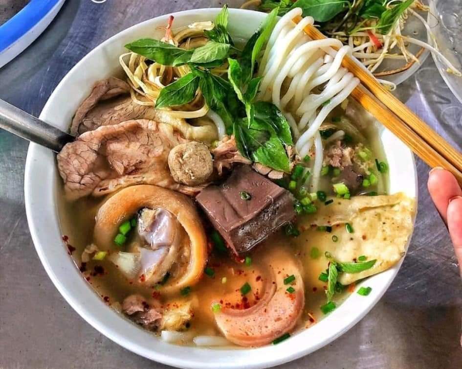 Hà Thịnh Quán Bún Phở Cơm Rang