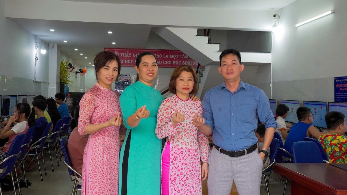 Trung Tâm Tin Học Trường Thịnh - 276/12 Bình Giã