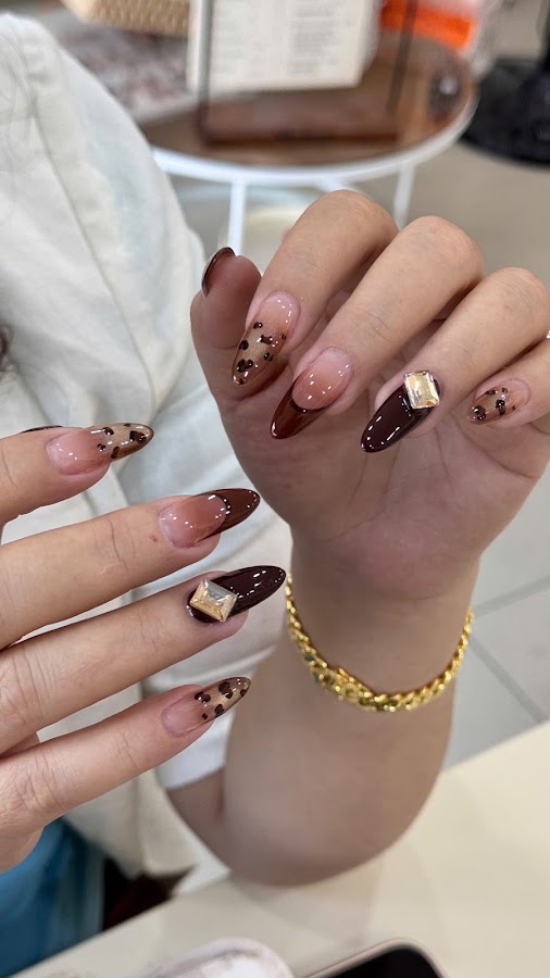 Tiệm Nail - Makeup Villa Beauty