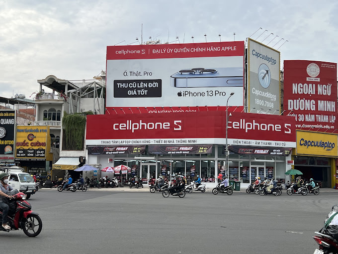 CellphoneS