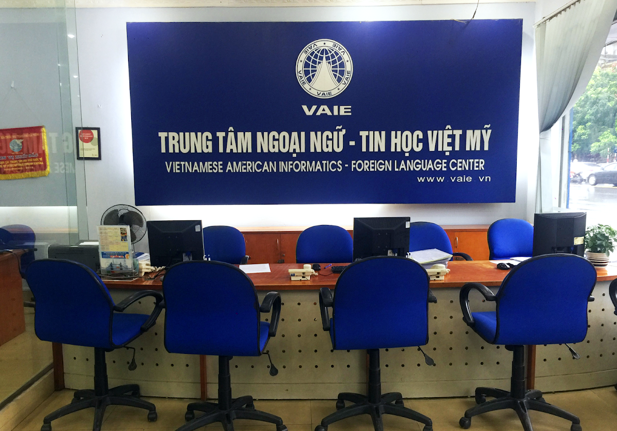 Trung Tâm Ngoại Ngữ - Tin Học Việt Mỹ