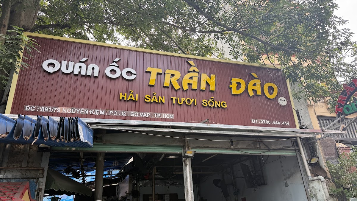 Quán Ốc Trần Đào