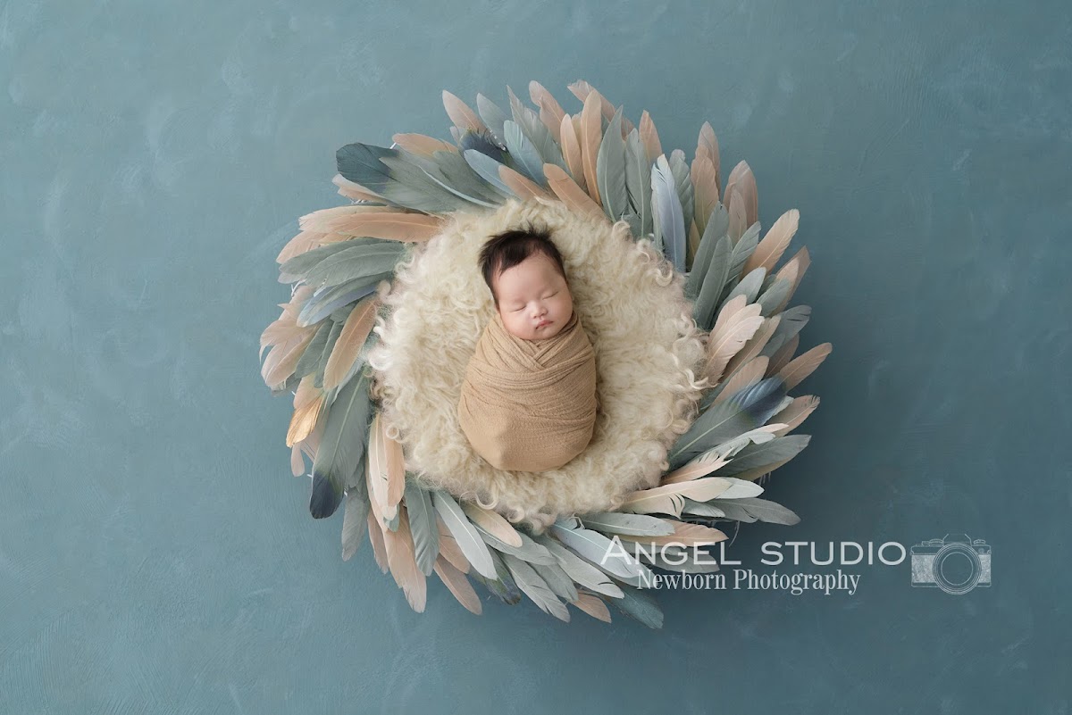 Angel Studio - Chụp Ảnh Gia đình, Doanh nhân và Bầu Xinh