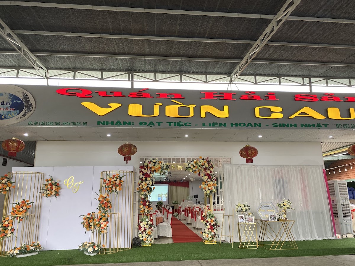 Quán hải sản Vườn Cau
