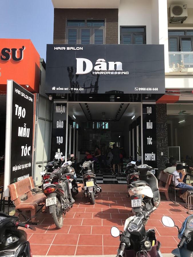 Salon dân