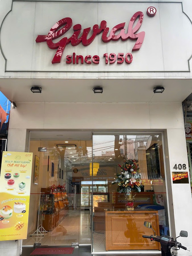 Givral Bakery - 408 Lê Văn Thọ, TP.HCM