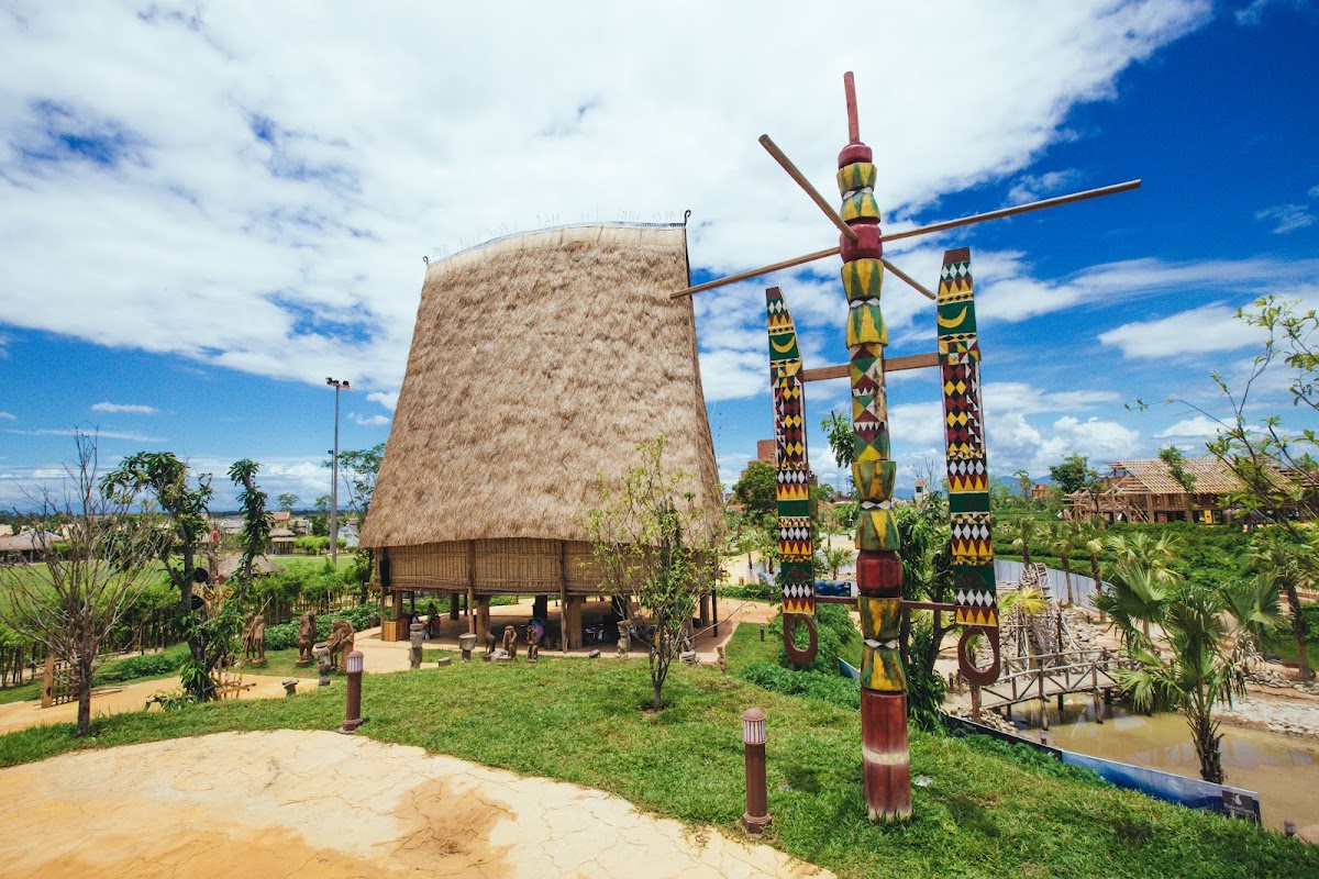 Không gian văn hóa các dân tộc ít người miền Trung