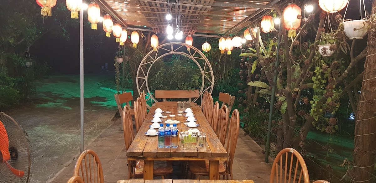 Nhà hàng Hương Rừng