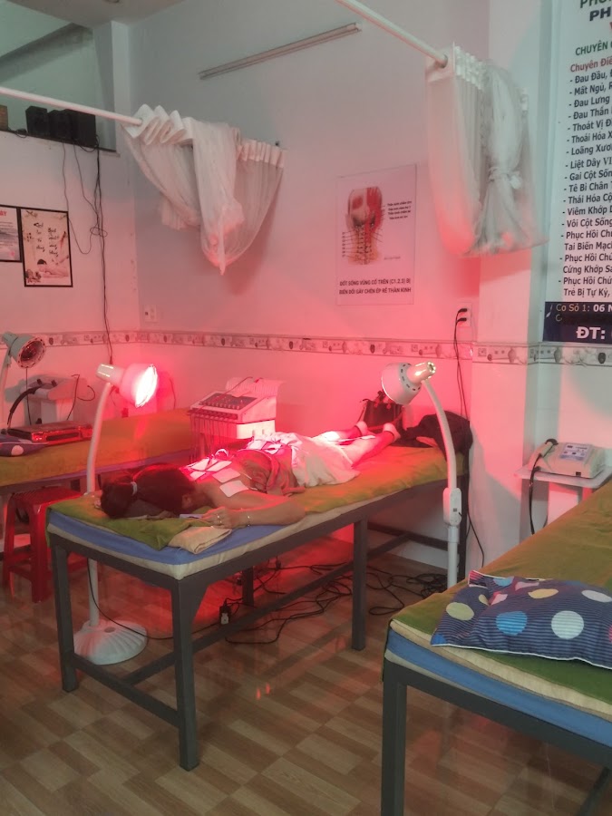 PHÒNG KhÁM PHCN - VLTL - YHCT HOÀ XUÂN - ĐÀ NẴNG