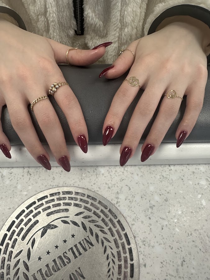 Lupus Pink Nail bar