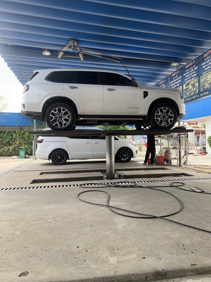 GK9 - CAR WASH & COFFE