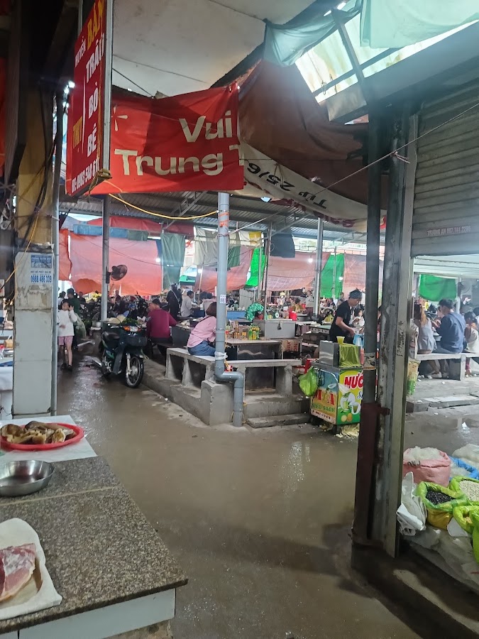 Chợ Kim Anh - Phùng Hiếu