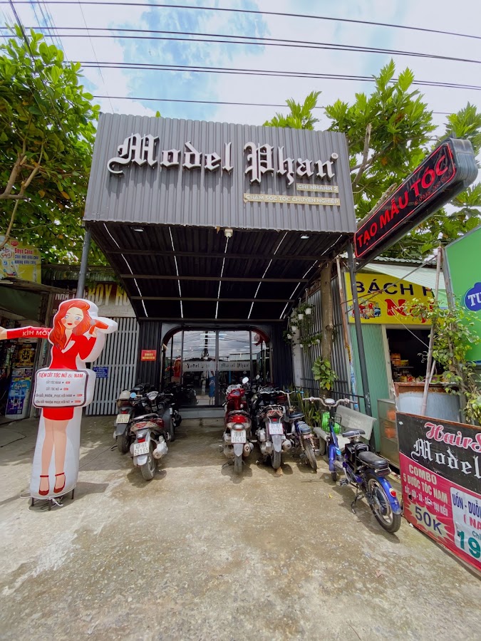 Model Phan 2 Salon