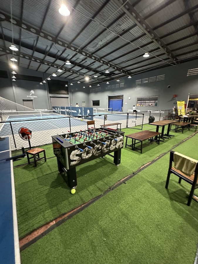 3T Pickleball Club - Sân trong nhà