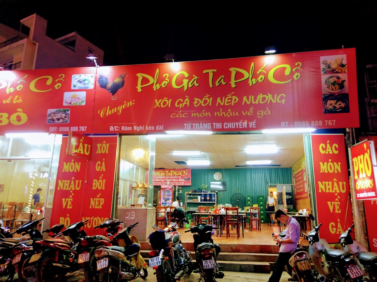 Quán Phở Gà Ta