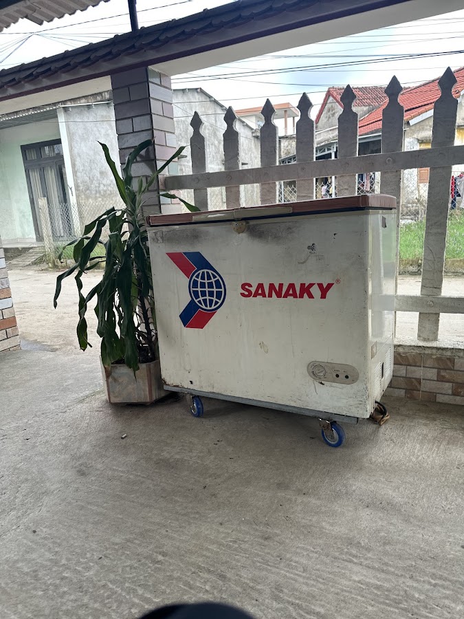 tạp hoá cô hồng