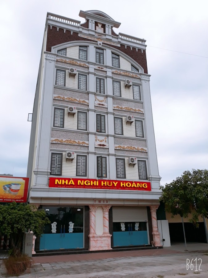 Nhà nghi Huy Hoàng