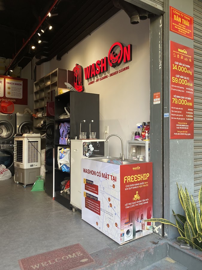 Tiệm giặt WashOn - Etown