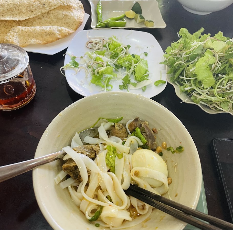Mì Quảng, nước giải khát,cà phê