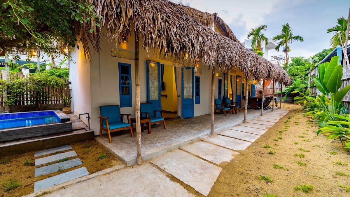 An Bang Beach Salt Bungalow