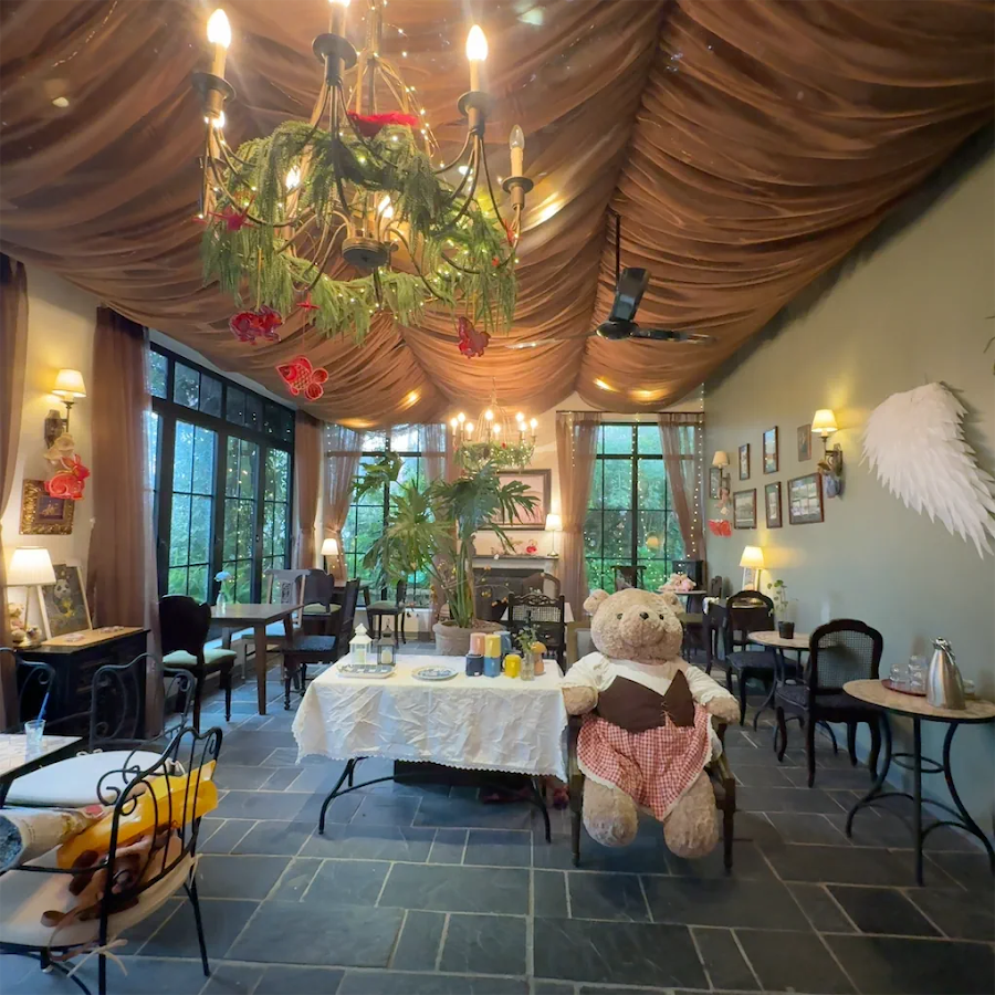 Vườn Thì Thầm - Jardin Des Rêves