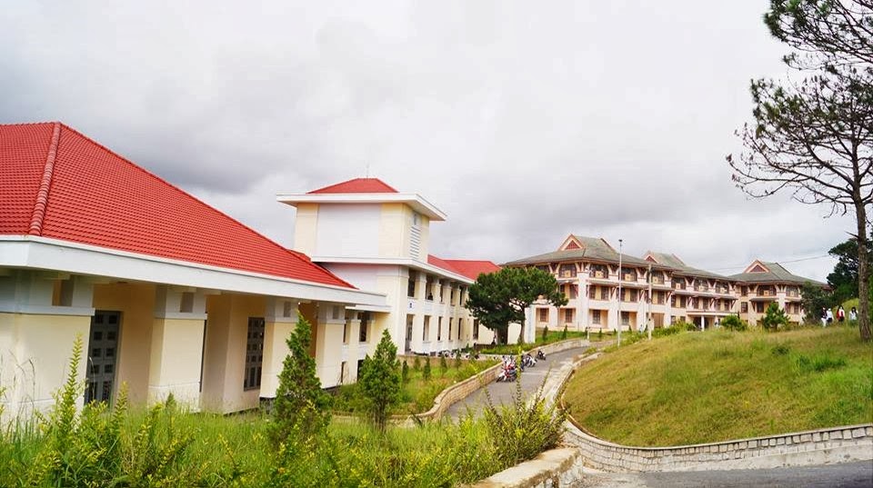Trung tâm Thông tin - Thư viện