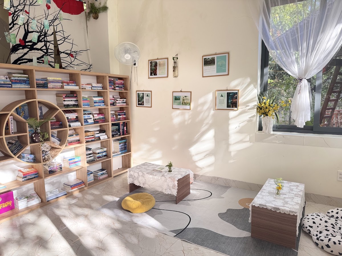 Homestay Nhà nhỏ dưới chân đồi (Cafe sách Ikigai)