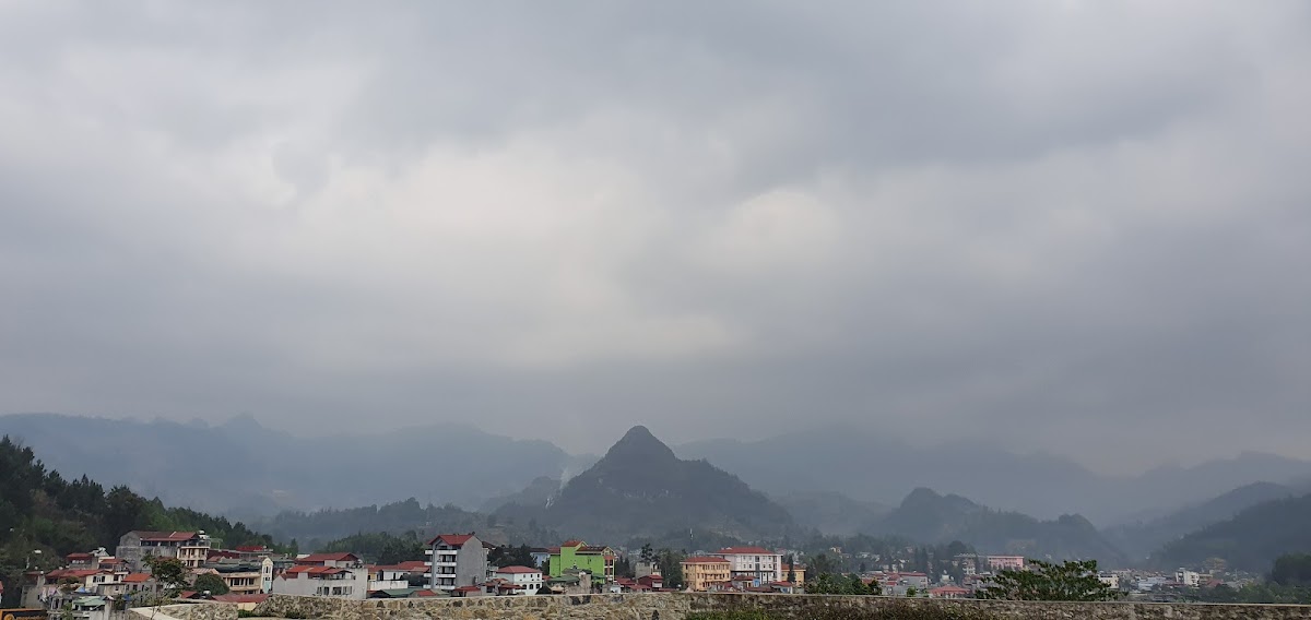 Đồi Đá Hotel & Resort